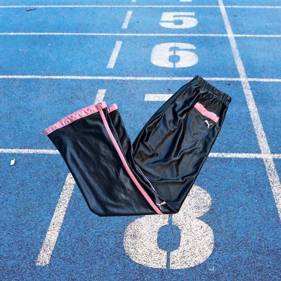 Women's Puma Wide Leg Track Pants, M - Picture 3 of 4